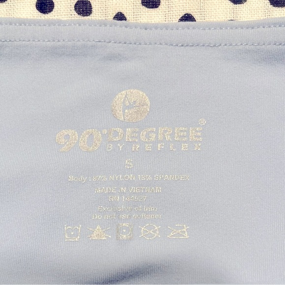 90 Degree by Reflex Lux Collection Capri Leggings Shadow Blue Size Small NWT - Picture 4 of 5